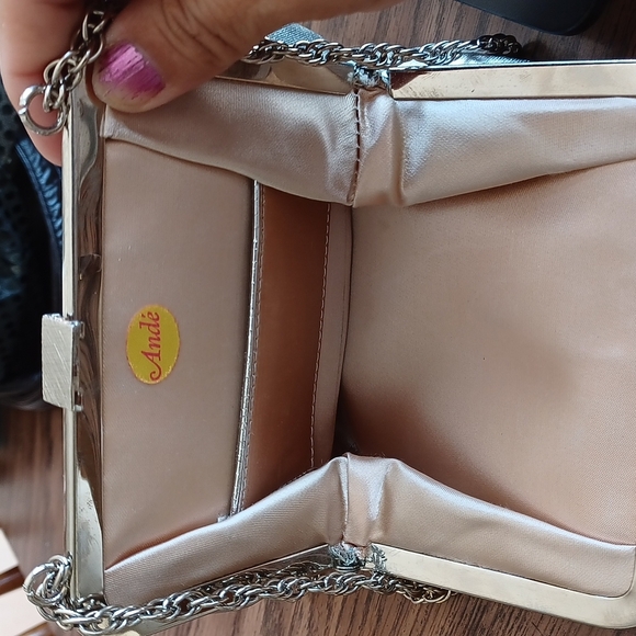 Andé | Shoulder/Hand bag Silver,EUC - Picture 5 of 6